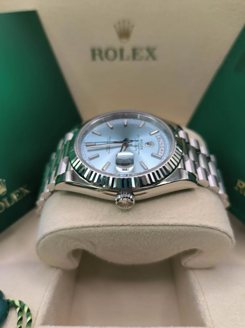 Day-Date 41mm Ice blue Dial 228236 - Image 4