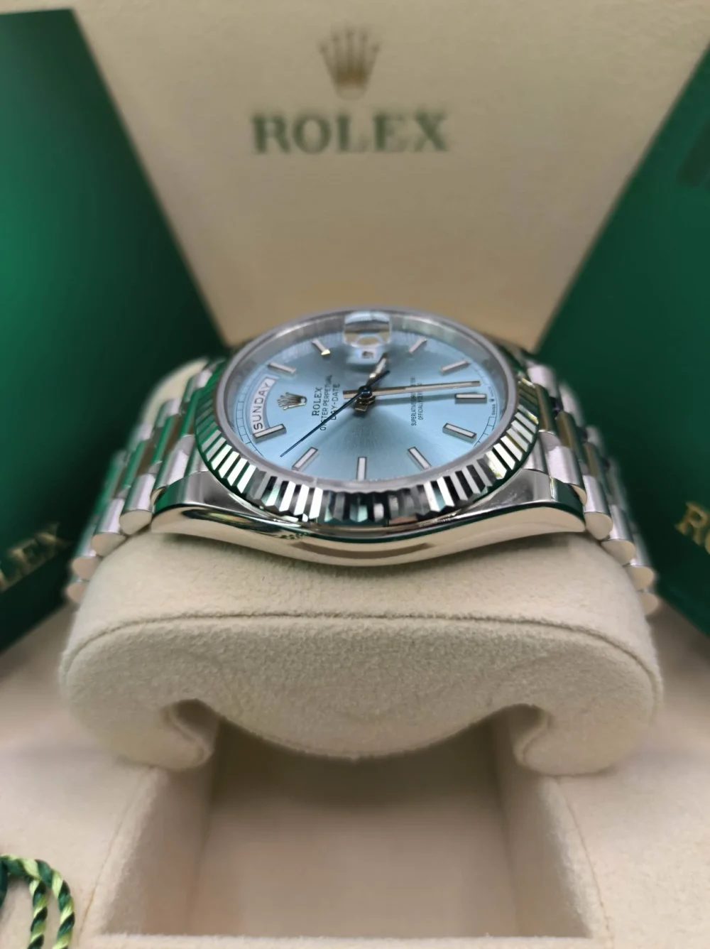 Day-Date 41mm Ice blue Dial 228236 - Image 5