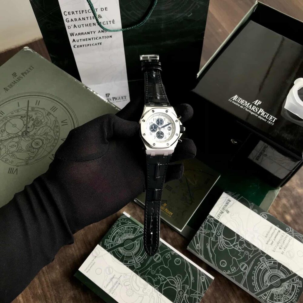Off Shore Chronograph’s Black Leather Strap White Dial - Image 5