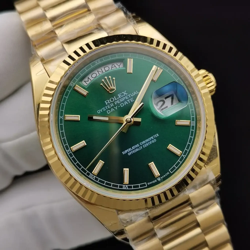 Day-Date II 36mm Green Dial 128238 - Image 5