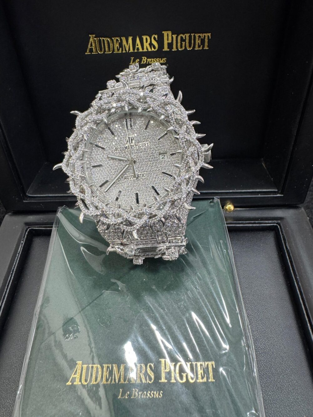 THRONE JESUS ROYAL ORK REGULAR DIAL VVS MOISSANITE - Image 3